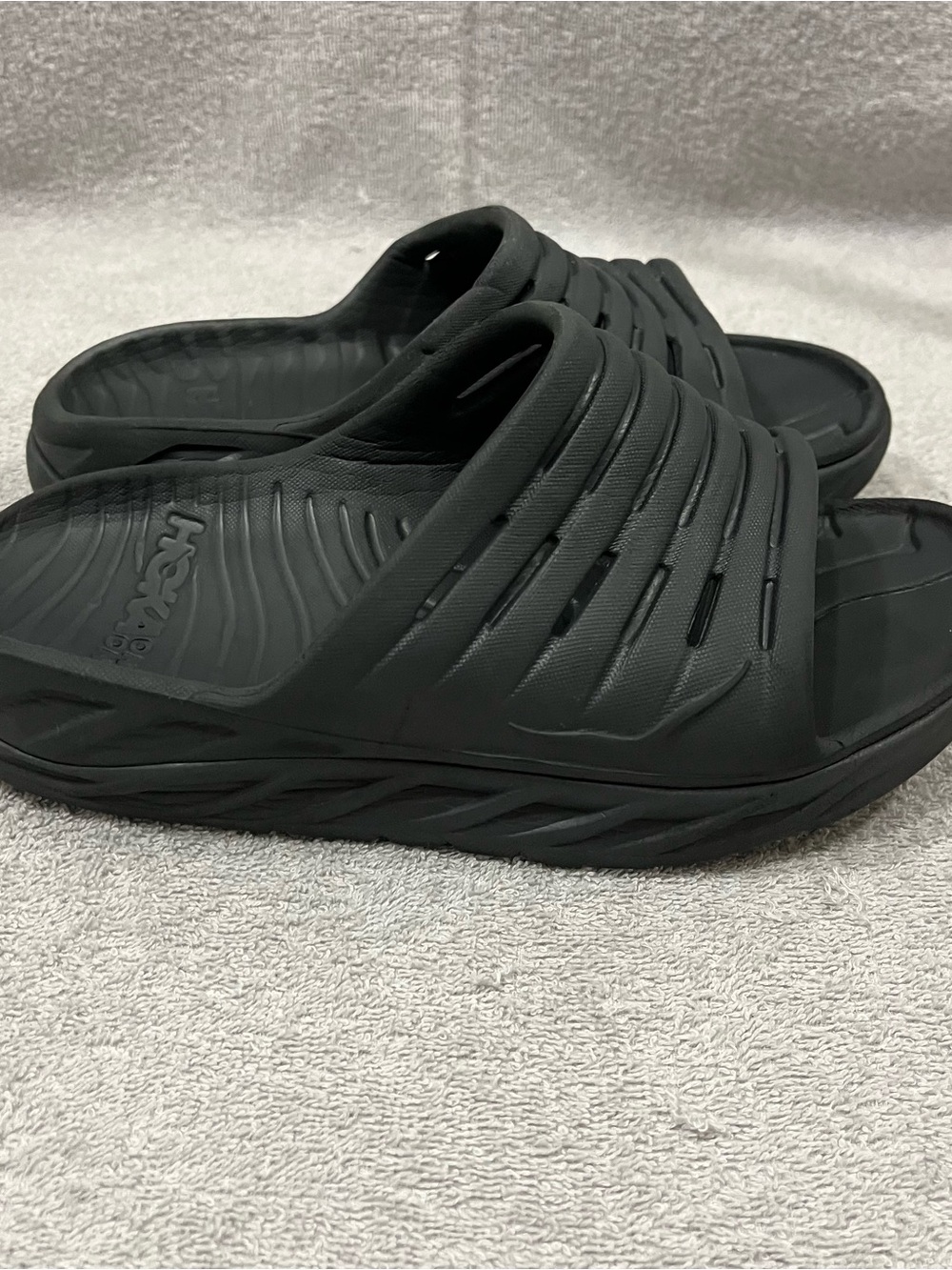 Hoka One One Black Ora Recovery Slides Comfort Sandal Women's 6